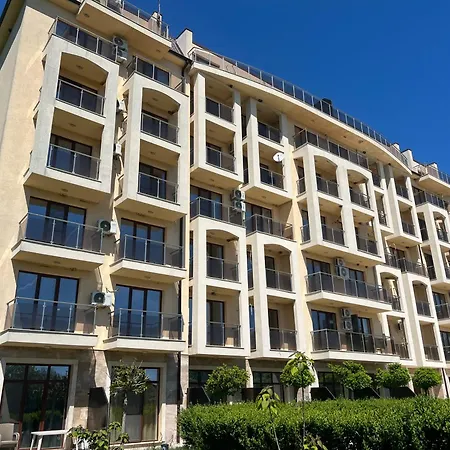Azur 76 Shkorpilovtsi