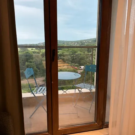 Azur 76 Appartement Shkorpilovtsi
